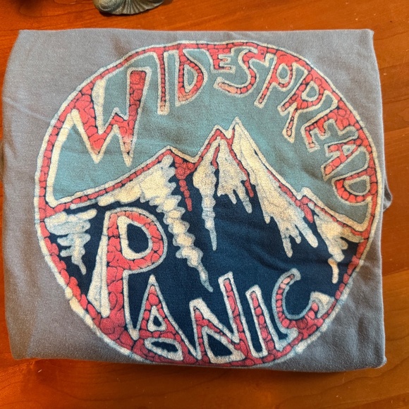 Widespread Panic Batik Style Concert T-Shirt 2025 MGM Boston Tour - Picture 1 of 4